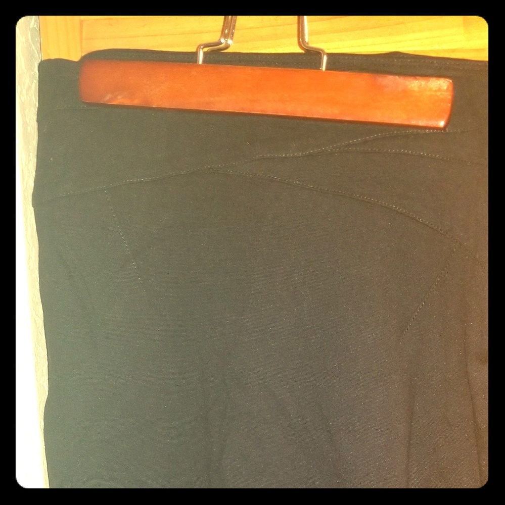 *NEW/w~TAGS Bebe Black Pencil Skirt